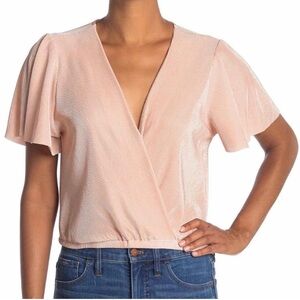 Astr The Label Blush Pink Short Flutter Sleeve Plisse Top Women’s Large